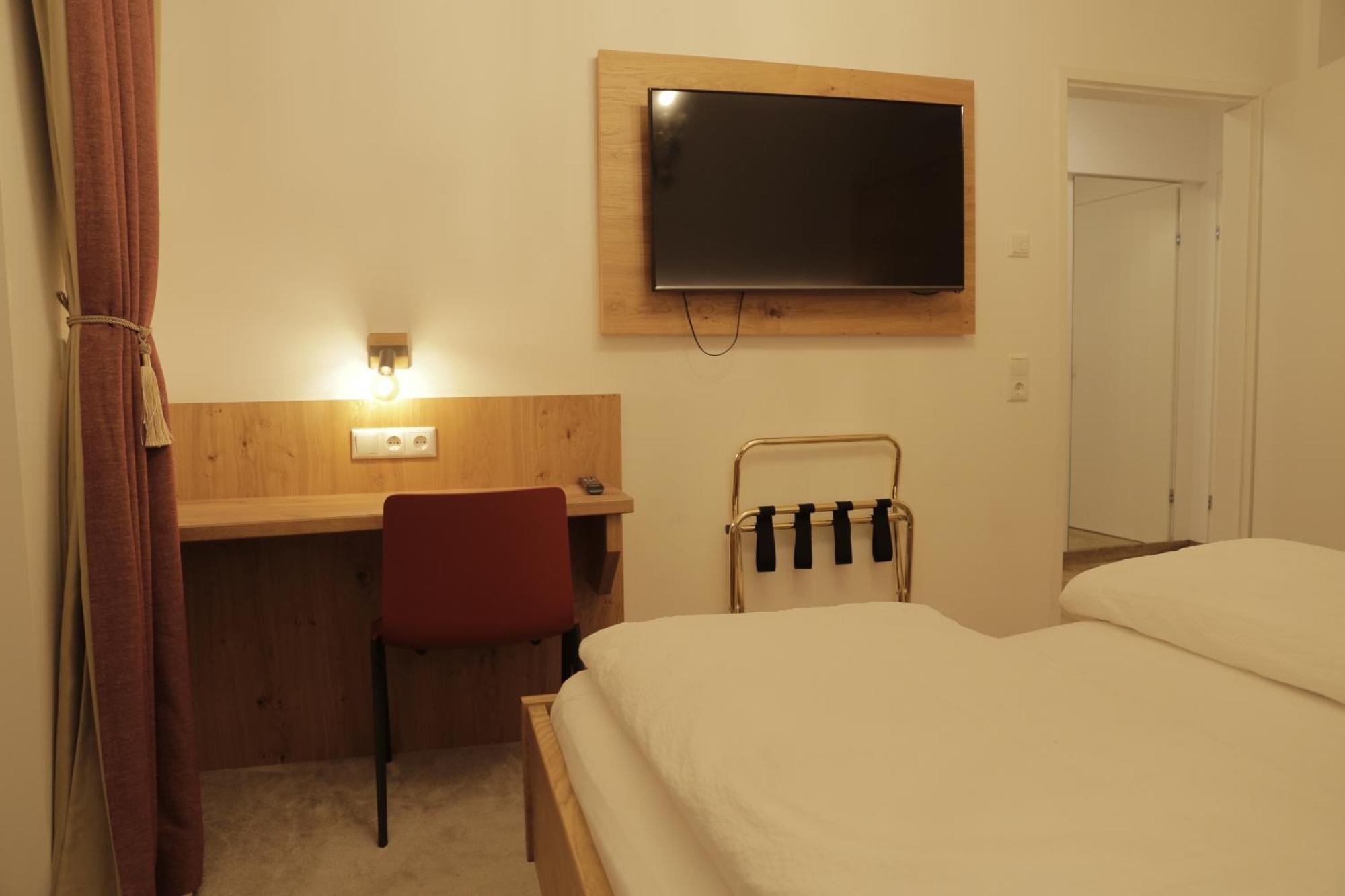 Thurners Boutique Hotel Bruck an der Grossglocknerstrasse Room photo